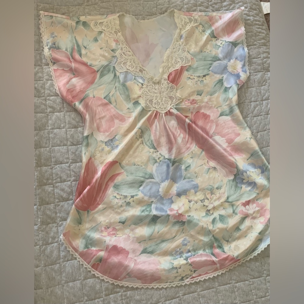Rare Vintage 90s Pastel Floral Lace Satin Short Sleeve Drape Slip Dress